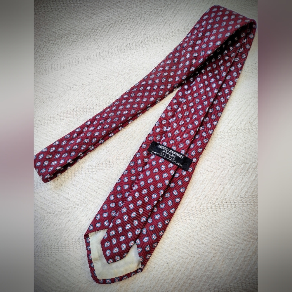 Vintage Brooks Brothers Silk Neck Tie for Men, Perfect Condition - Picture 3 of 7